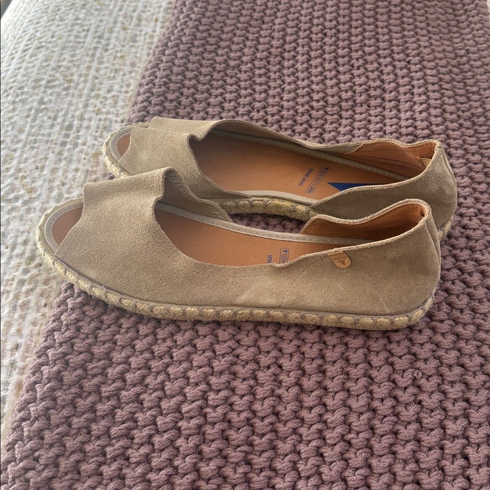 Verbenas Women's Beige Espadrille Flats - Picture 5 of 6